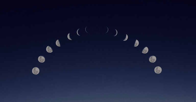 Moon Phases & Your Monthly Cycle – Happy Healthy You